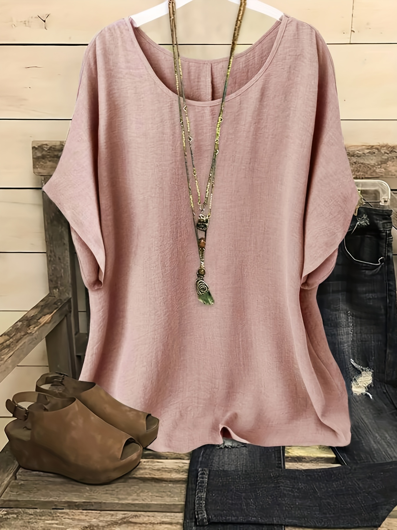 Women's casual and relaxed summer top