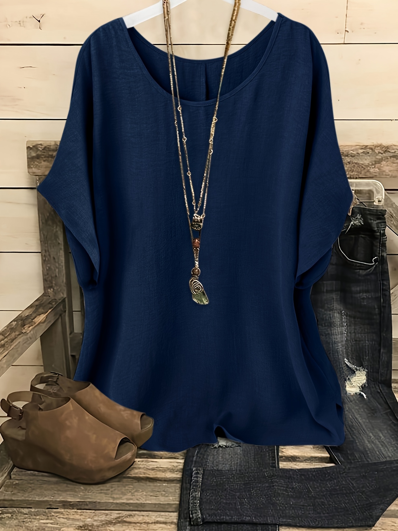 Women's casual and relaxed summer top