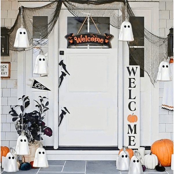 Floating Spooky Ghosts Halloween Decor Pack (Pack of 8)