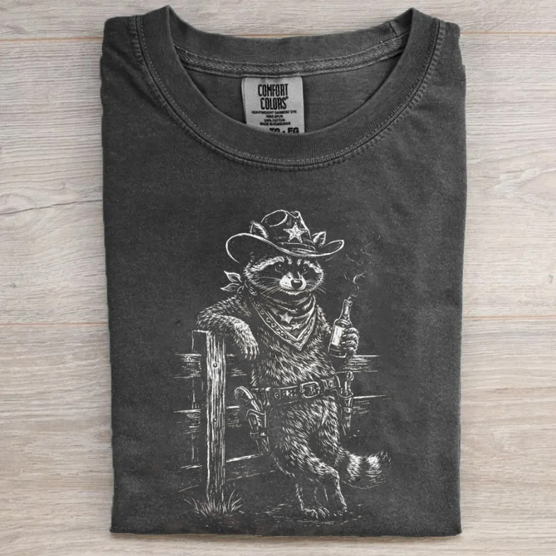 Vintage Western Cowboy Raccoon T-shirt