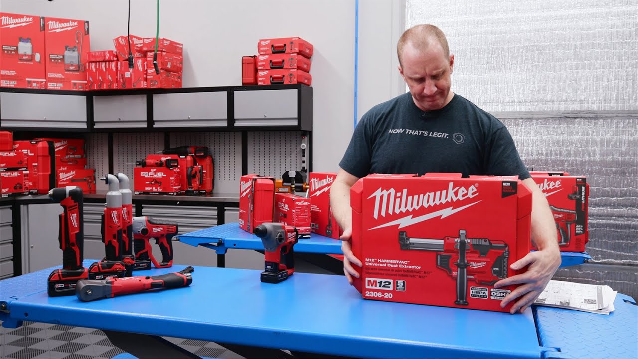Milwaukee Cordless Unboxing: M18/M12 Right Angle Drills/Impacts - YouTube
