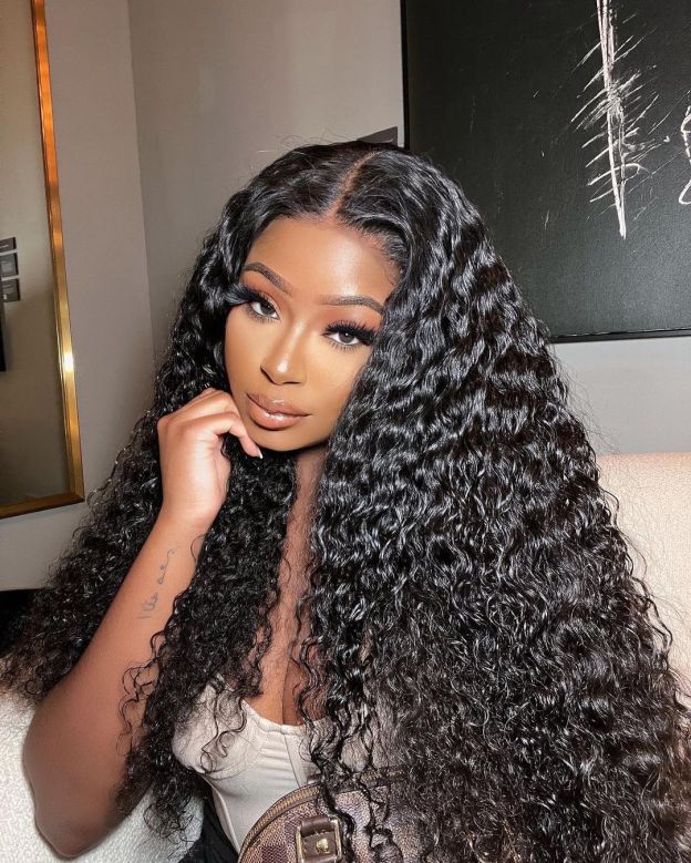 Fiona 13x6 HD Lace Frontal Wigs Bleached Knots Water Wave Glueless Human Hair Wigs Pre Plucked