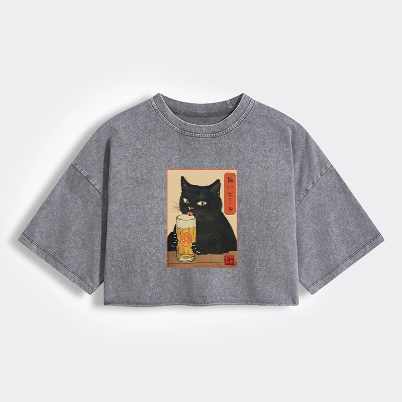 Cat Holding A Glass Of Beer Women's Washed Crop T-Shirt