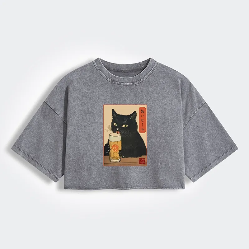 Cat Holding A Glass Of Beer Women's Washed Crop T-Shirt