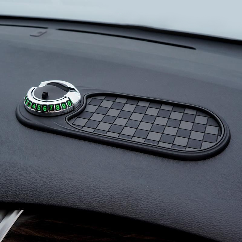 🚗Csúszásgátló autószőnyeg, mobiltelefon-tartó, napszemüvegtartó autós navigációhoz, parkolótábla, központi vezérlőegységhez való tárolórekesz.