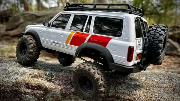 🔥Last Day 49% OFF - FairRC 1/18 FCX18 TOYOTA LC80 Tri-Color Mod RTR