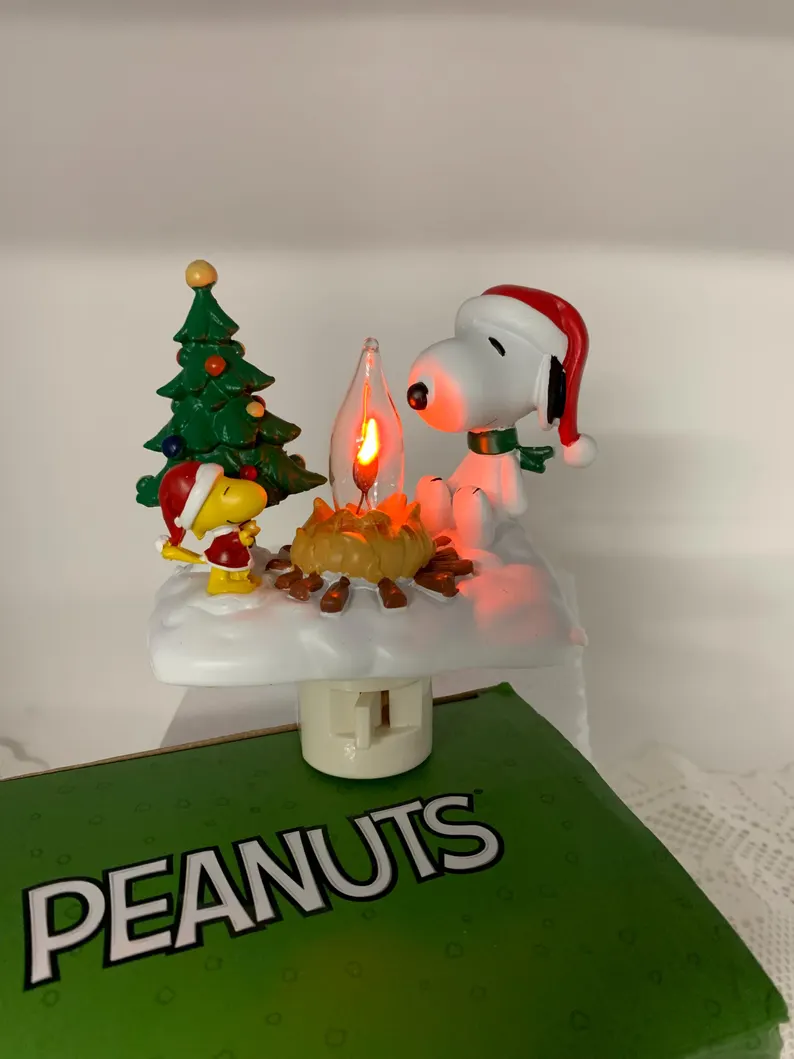 🔥Christmas Hot Sale 70% OFF - 🎄Peanuts Christmas Campfire Night-Light