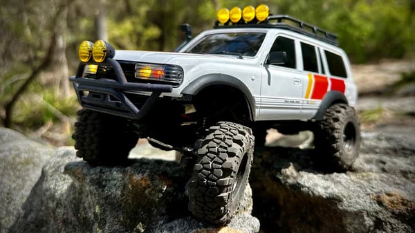 🔥Last Day 49% OFF - FairRC 1/18 FCX18 TOYOTA LC80 Tri-Color Mod RTR