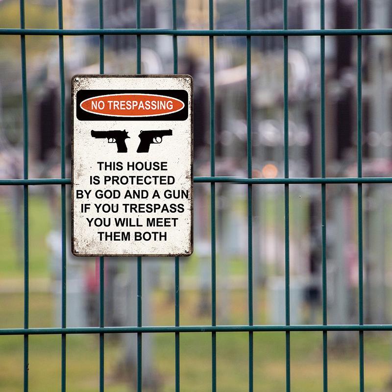 🔥Last Day Promotion-🛡️No Trespassing This House Is Protected Sign, Rust Free Weatherproof Wall Sign