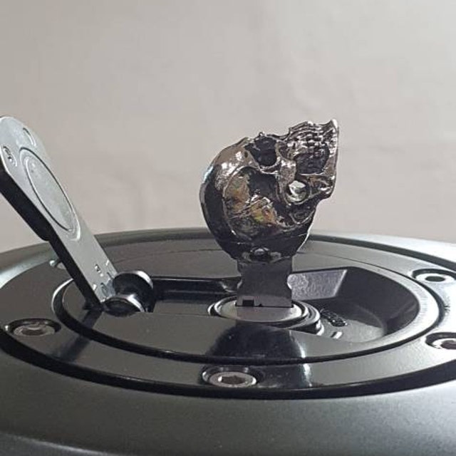 š„Last Day 55% OFF-Universal Metal Devil Skull Key Cover for Motorcycles