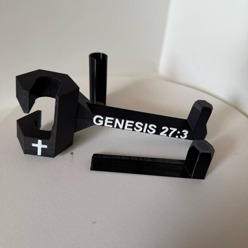 🔥Twist-On 2.0 Bow Buddy – Nearly Universal Bow Hanger for Trucks