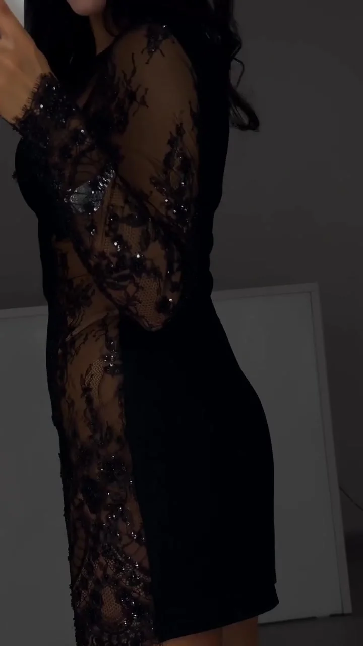 👑 Модна и секси рокля с дантела | Прилепнала, оформяща талията и силуета