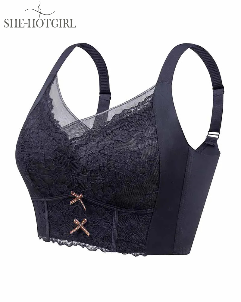Breathable wire-free lace bra with full coverage and comfortable fit