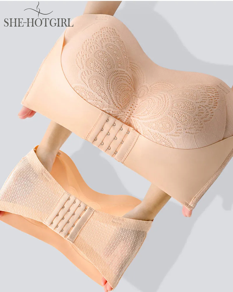 Seamless push-up bandeau bra with full cups