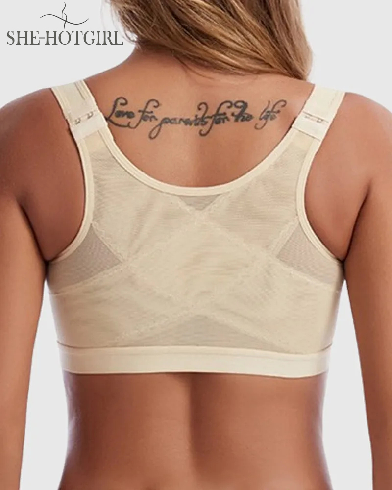 Women's bra with front closure and adjustable shoulder straps