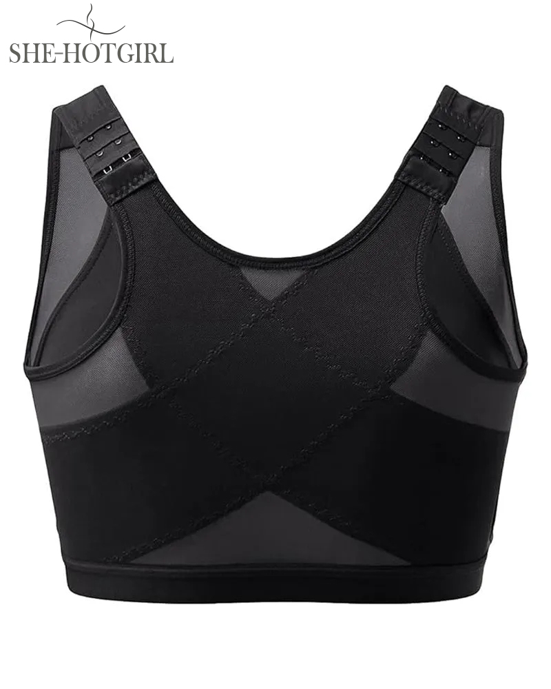 Women's bra with front closure and adjustable shoulder straps