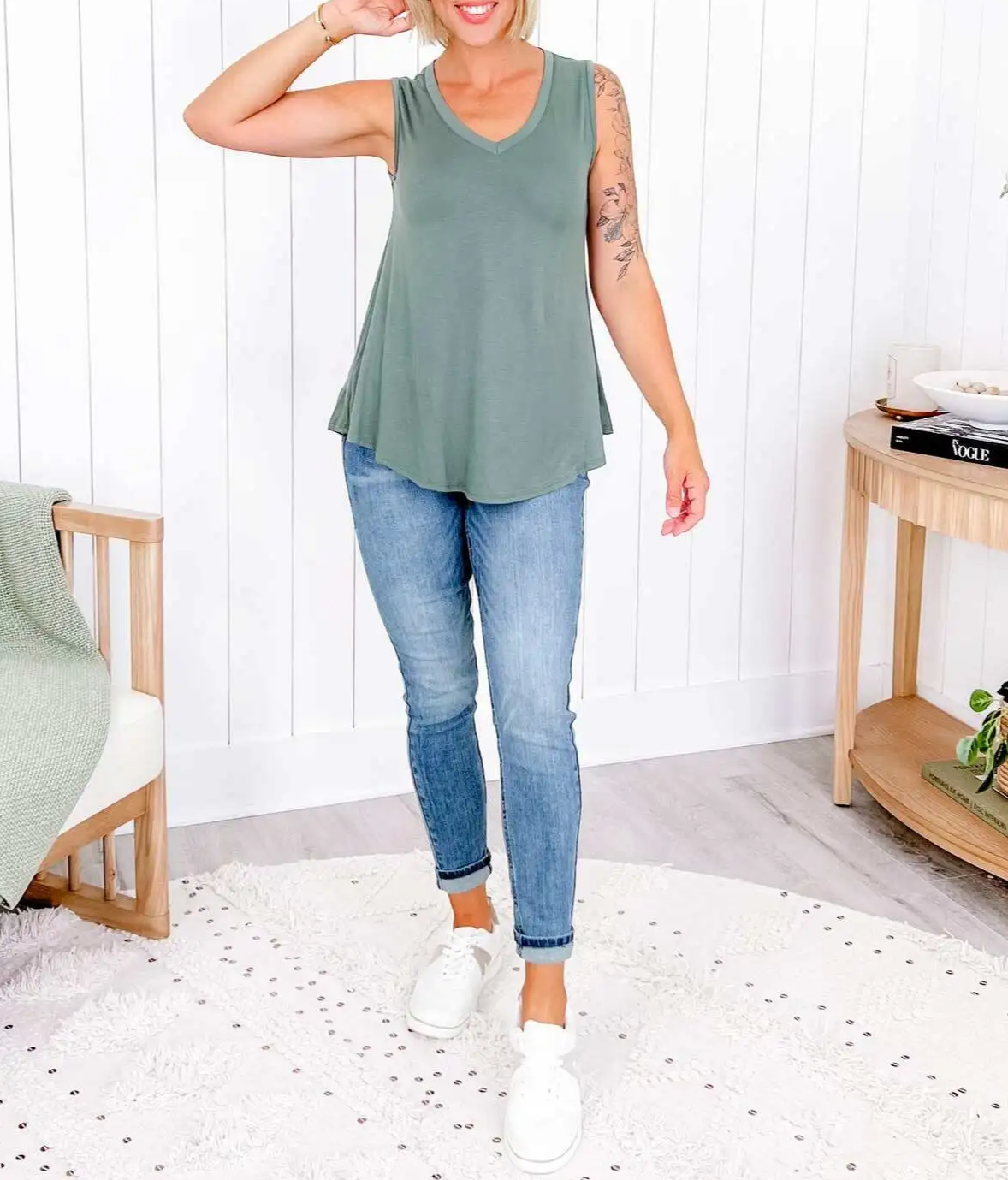 ⚡LIMITED SALE-V-neck tank top(Multiple Colors)