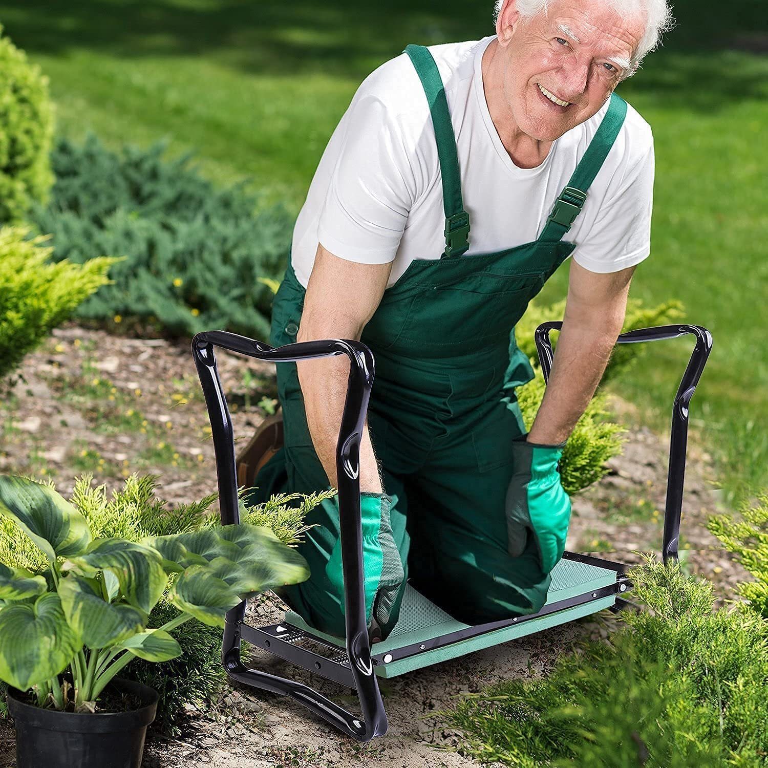 GardenComfort™️ Knee- and back-friendly garden tool