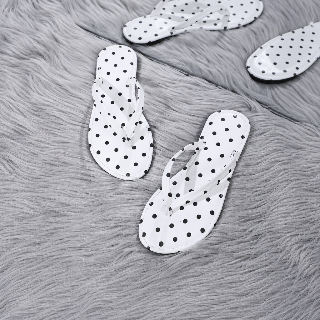Polka Dot Flat Thong Sandals for Summer and Beach Wear