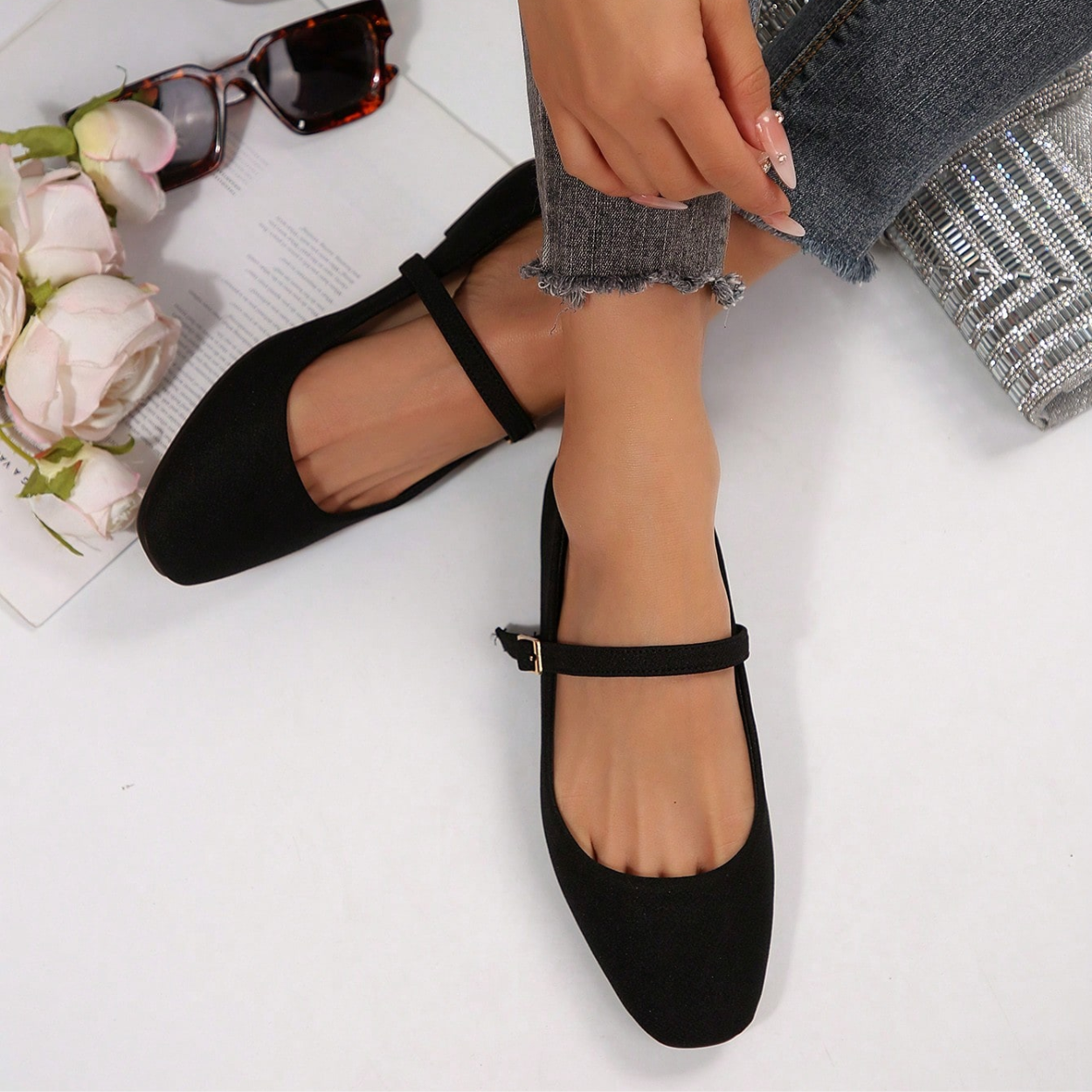 Stylish Ballet Flats Shoes With Buckle Strap And Soft Sole in Black - Angled View