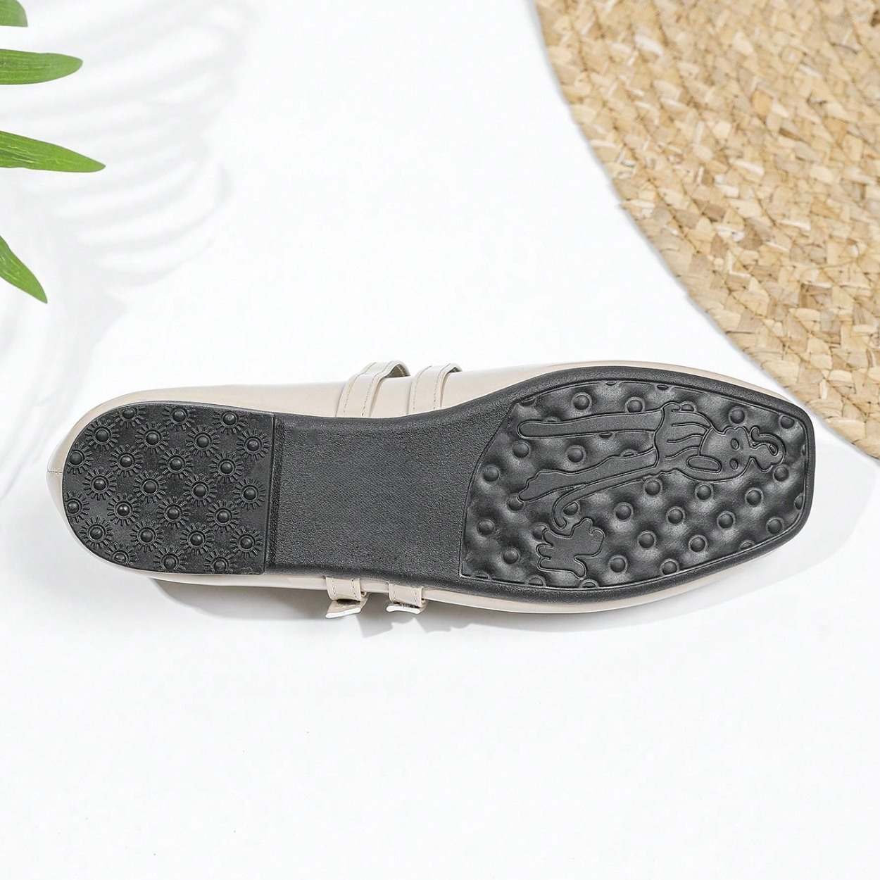 Vintage Mary Jane Inspired Flats With Double Strap For Women in Blue - Angled View