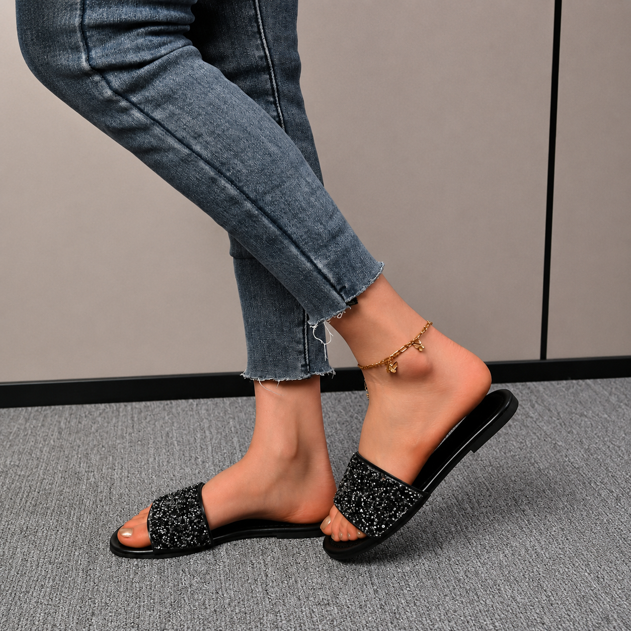 Light And Luxurious Casual Versatile Flat Slippers For Women
