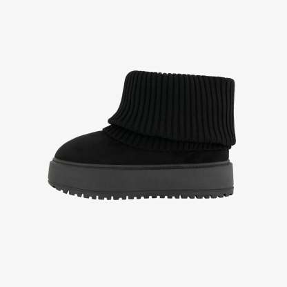 Stylish And Comfy Snow Boots With Faux Fur Lining - My Beach Shoes