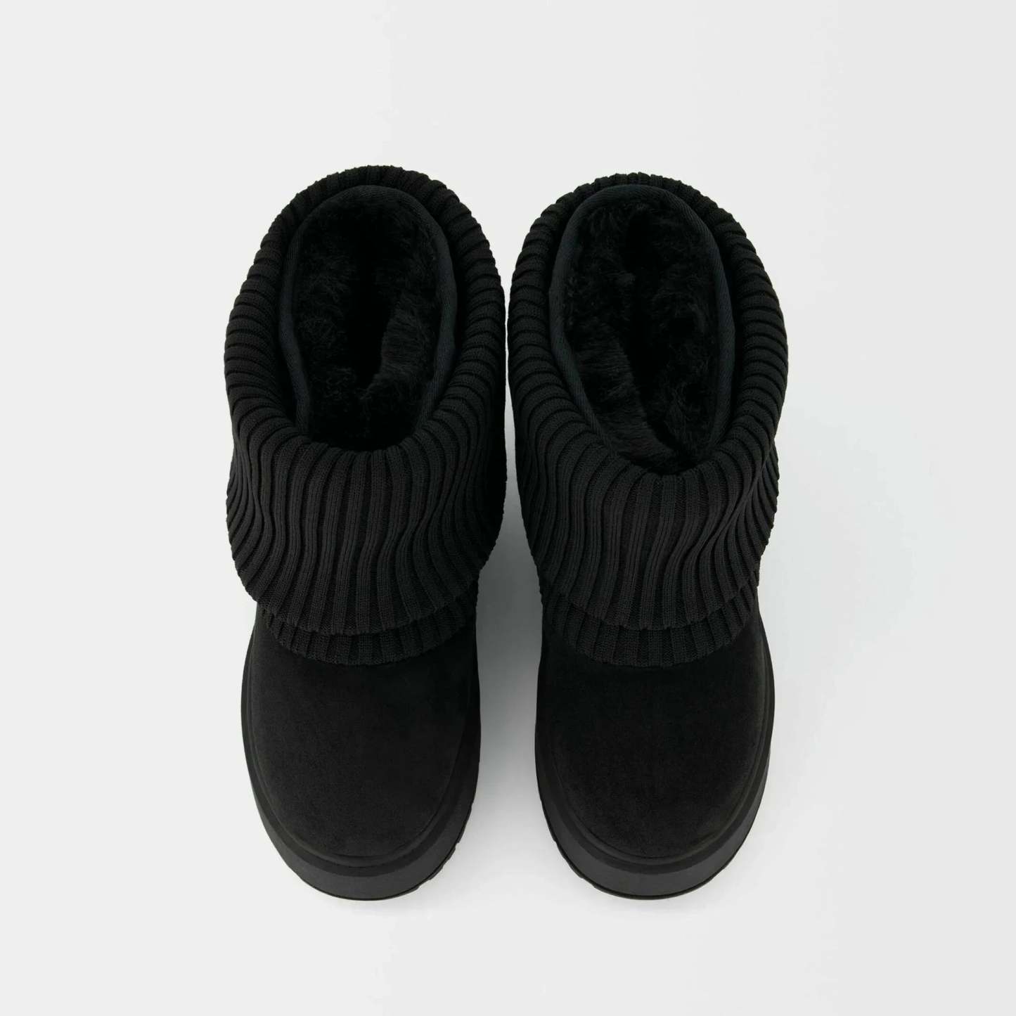 Stylish And Comfy Snow Boots With Faux Fur Lining - My Beach Shoes