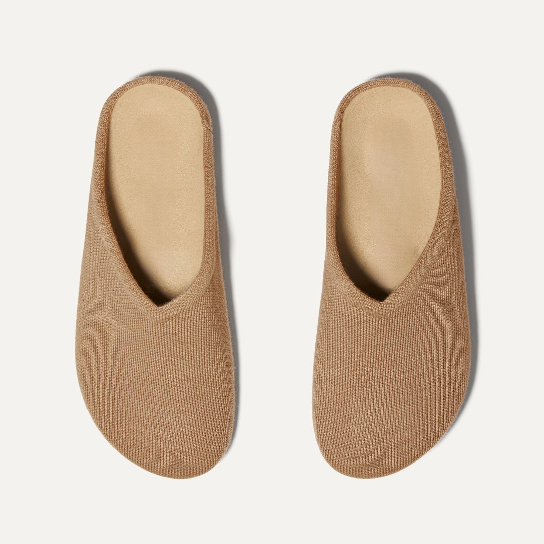 Lightweight Sustainable Slip On Comfort Clogs For Women