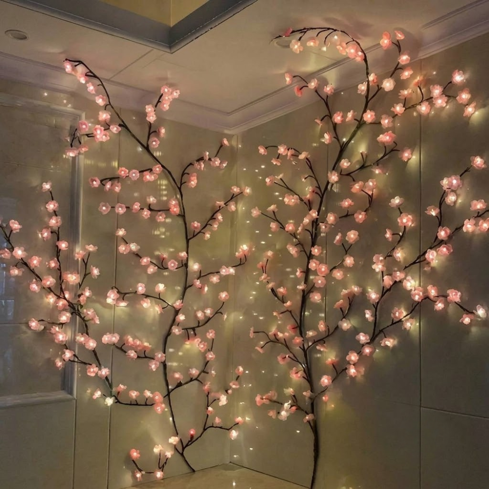 Pack Of 1 USB Powered Cherry Blossom LED Branch Light 8 Flashing Modes