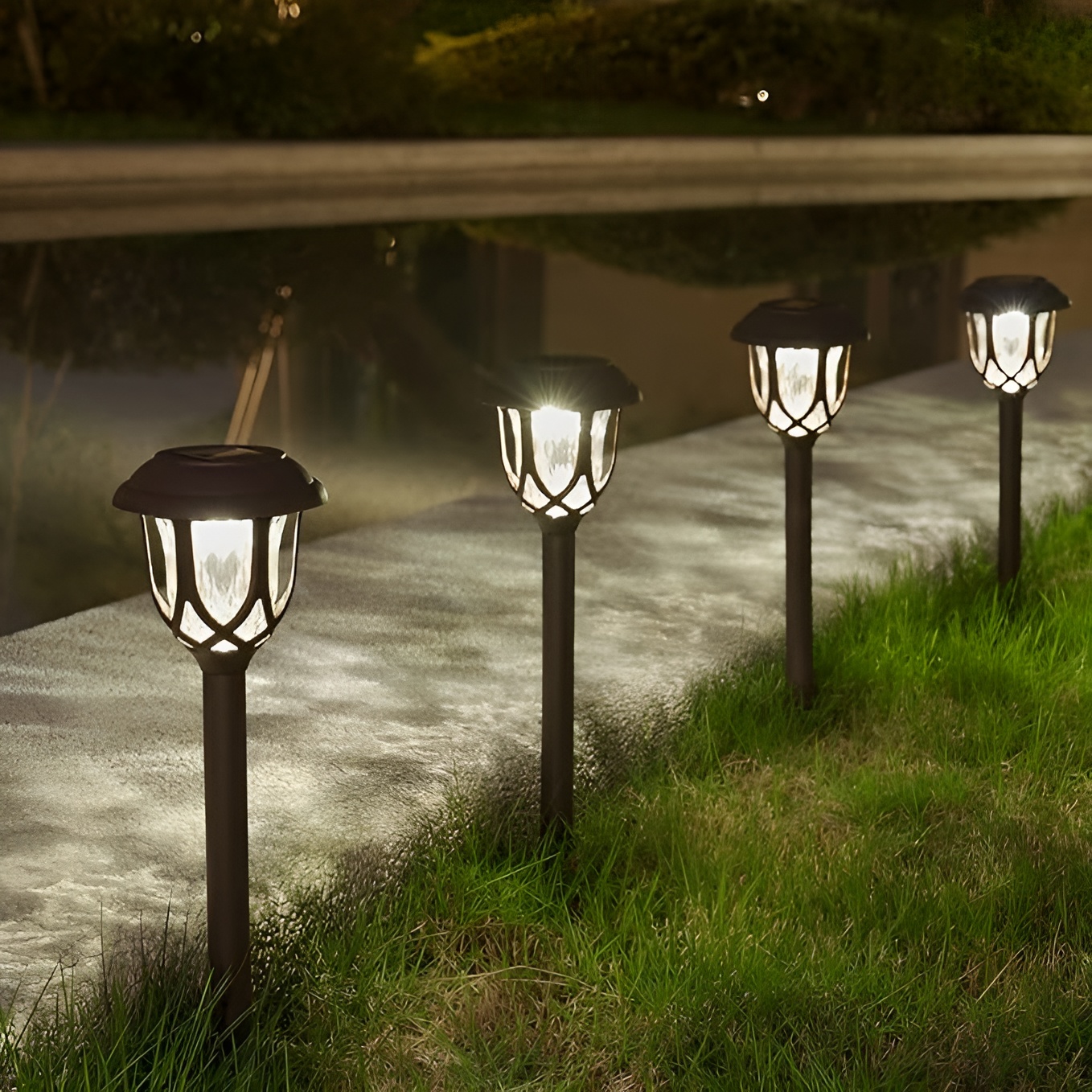Pack Of 10 Solar Pathway Lights For Outdoor Garden