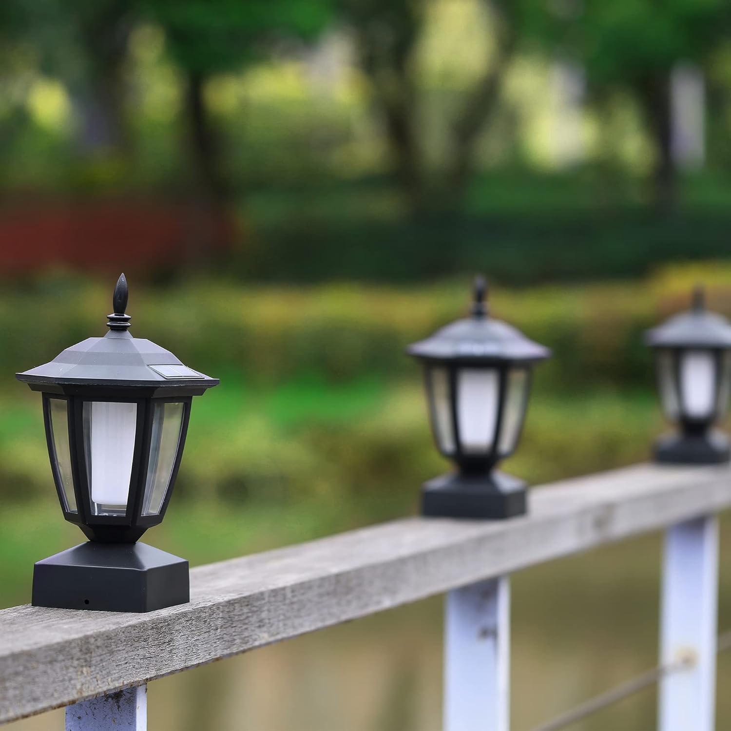 Solar Powered Flame Post Cap Lights For Outdoor Fence