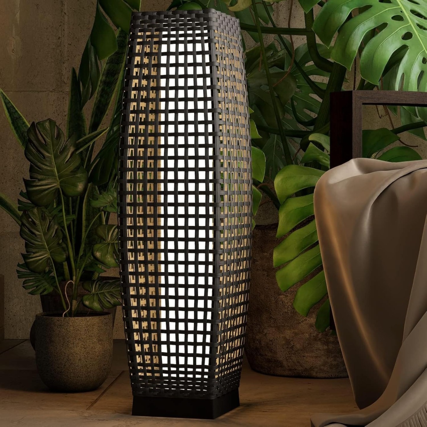 Solar Wicker Outdoor Floor Lamp