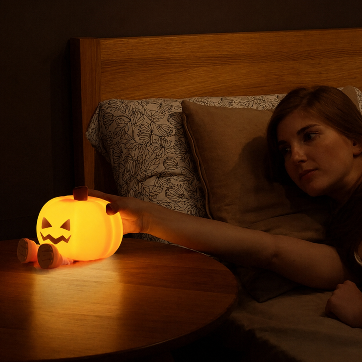 Halloween Themed Pumpkin Lantern And Starry Sky Projector Dimmable Touch Mood LED Light