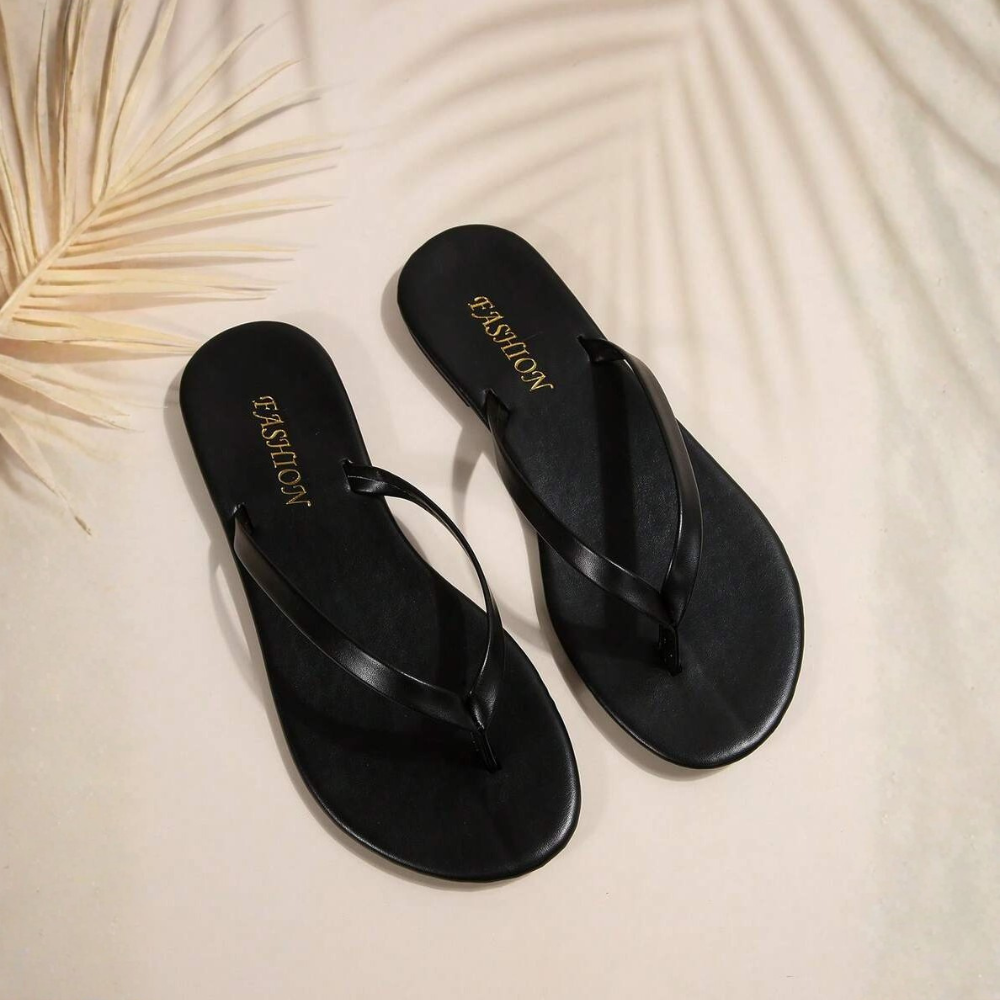 Solid Colored Casual Flat Flip Flop Sandals For Women
