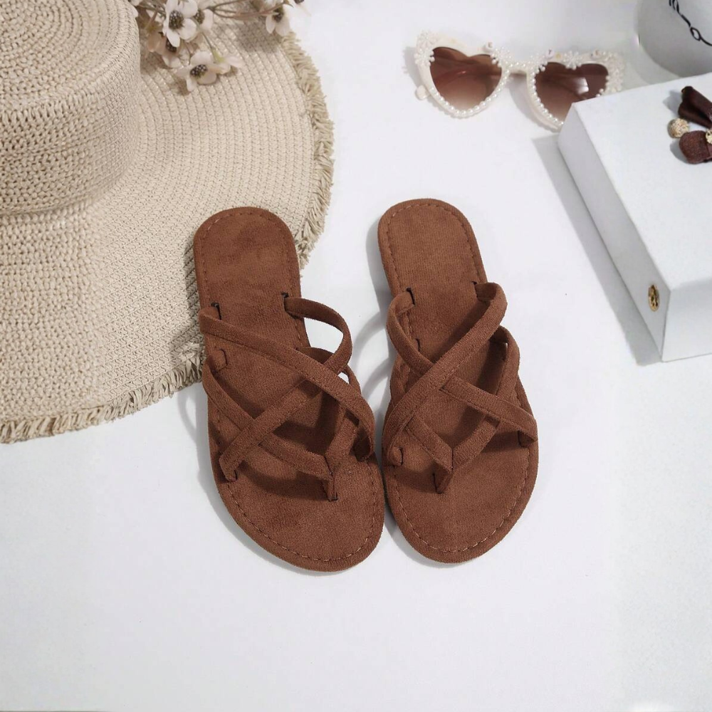 Solid Colored Casual Flat Flip Flop Sandals For Women