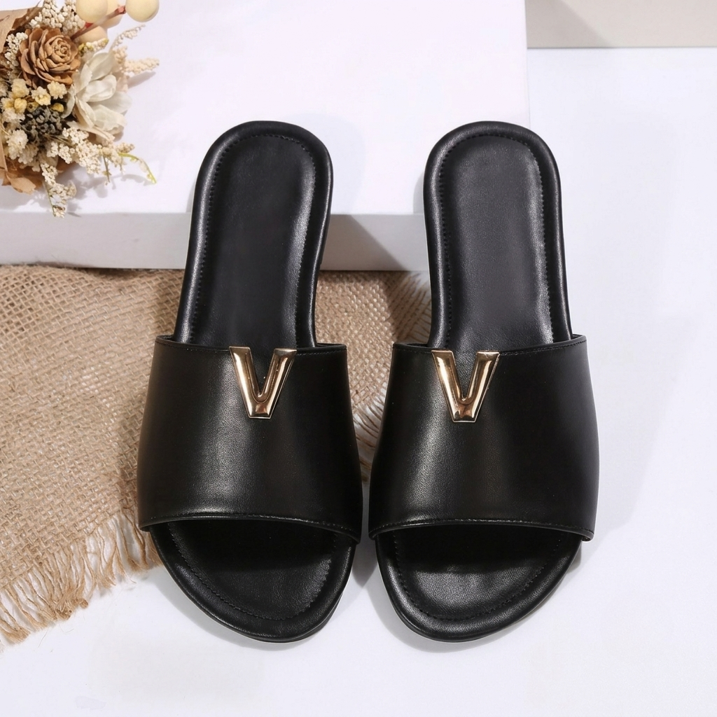 Casual Flat Slip On Slide Sandals With Stylish Detail For Women