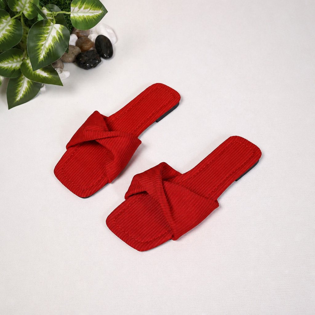 Casual Summer Flat Slip On Sandals with Comfortable Design for Women