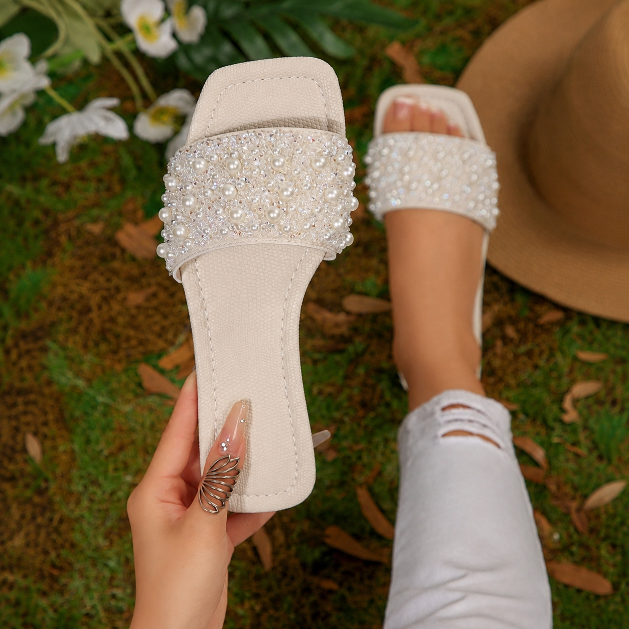 Classic Slip On Flat Sandals With Sparkling Detail For Women