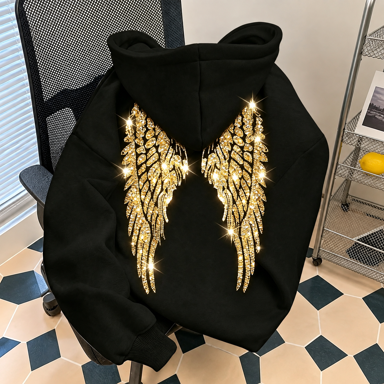 Casual Glitter Wing Graphic Sweatshirt For Women