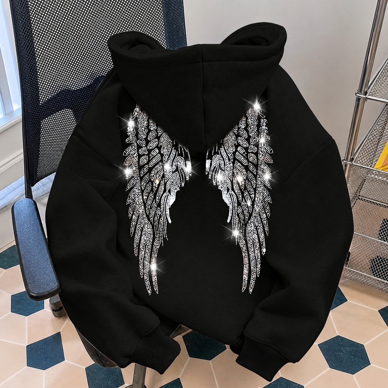 Casual Glitter Wing Graphic Sweatshirt For Women