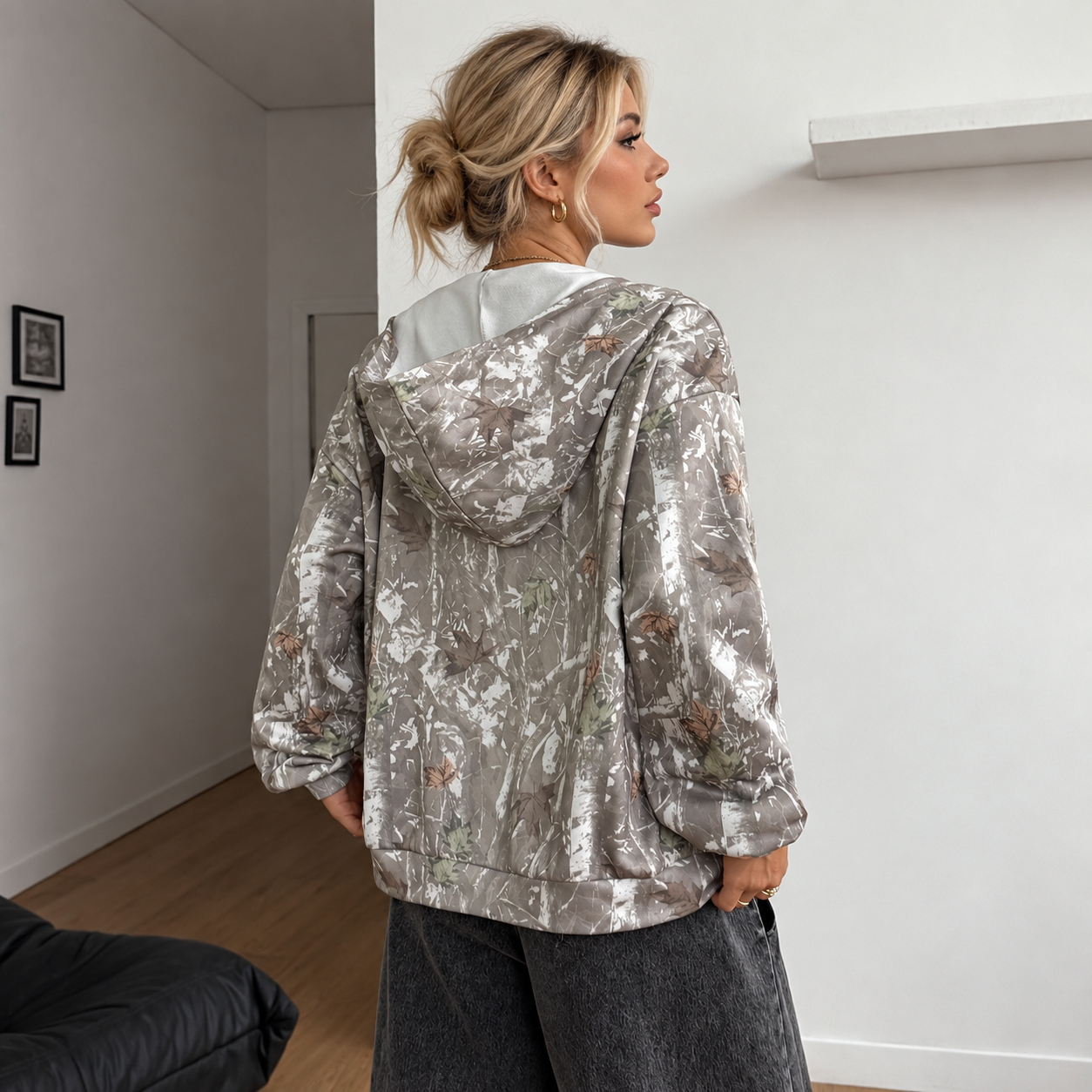Casual Loose Graphic Printed Sweatshirt For Women
