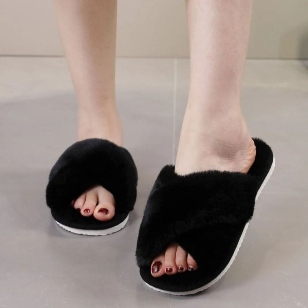 Comfy Criss Cross Slippers-Soco Sands
