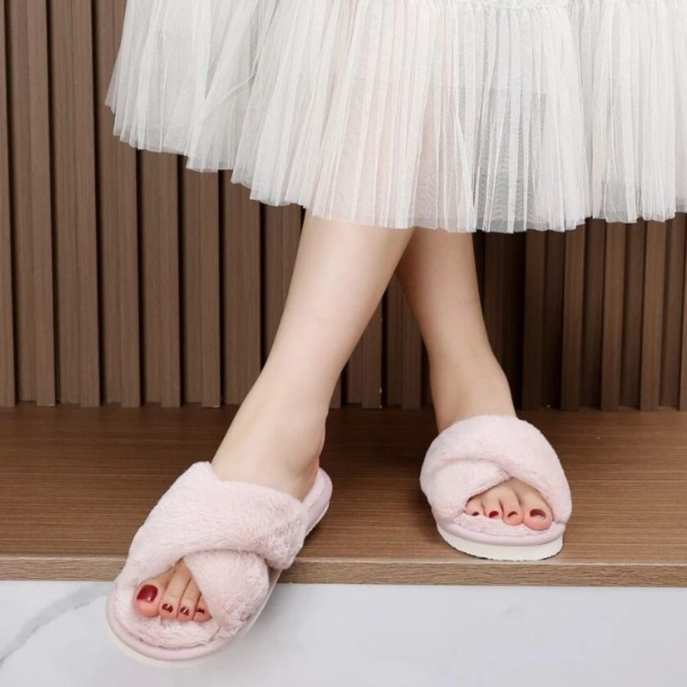 Comfy Criss Cross Slippers-Soco Sands