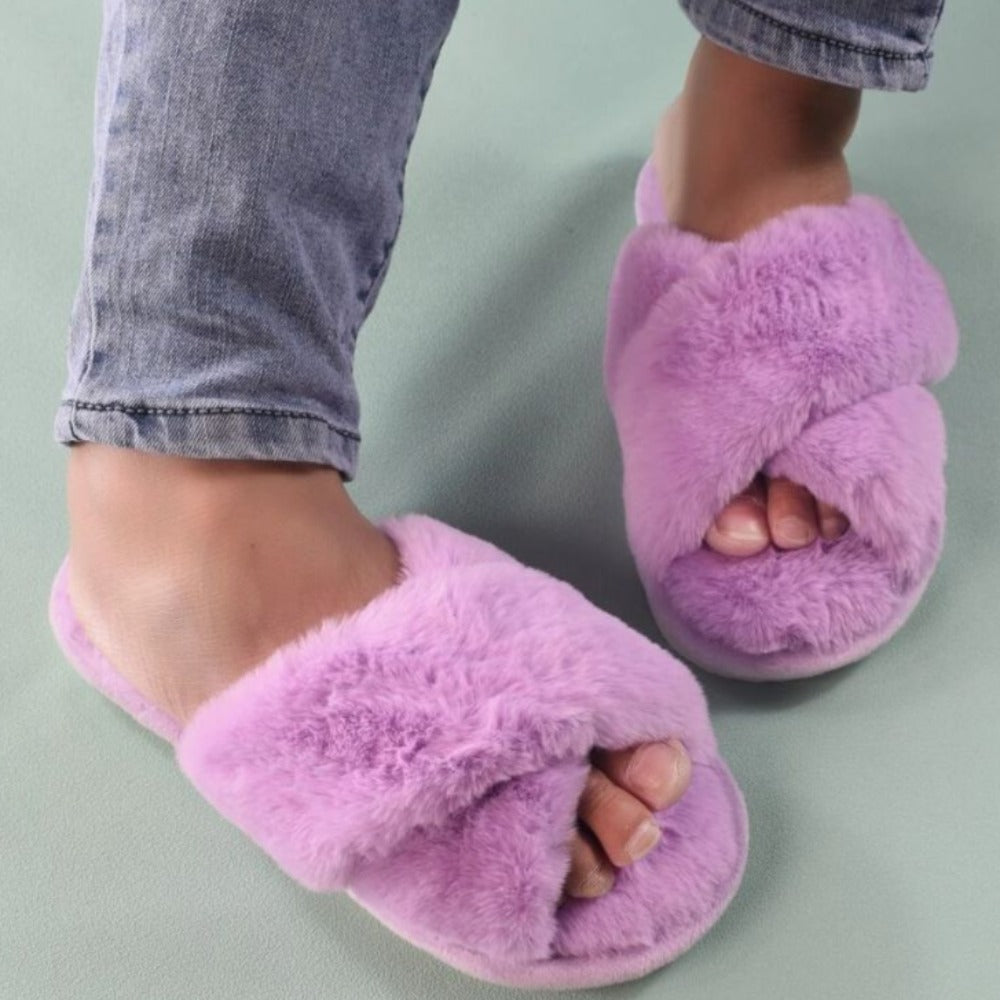 Comfy Criss Cross Slippers-Soco Sands