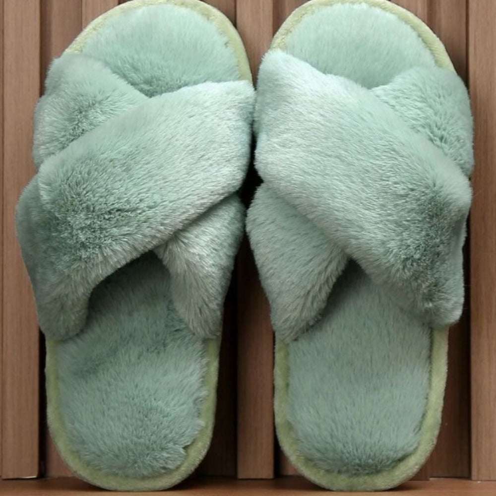 Comfy Criss Cross Slippers-Soco Sands