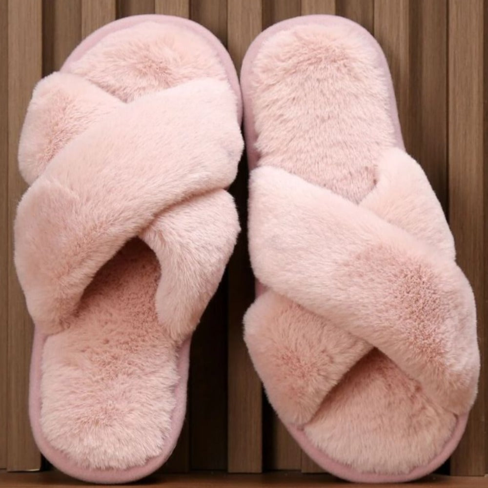 Comfy Criss Cross Slippers-Soco Sands