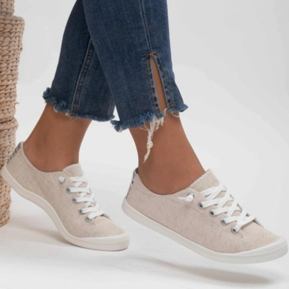 Low Top Casual Sneakers-Soco Sands