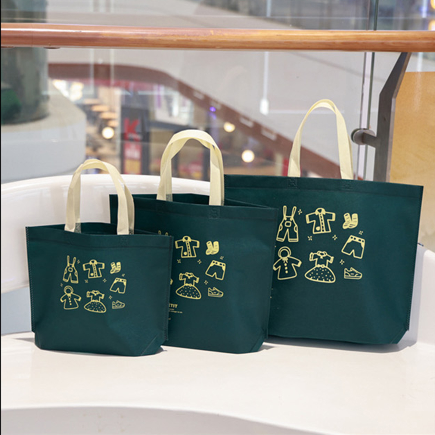Custom Non-Woven Fashion Shopping Bag