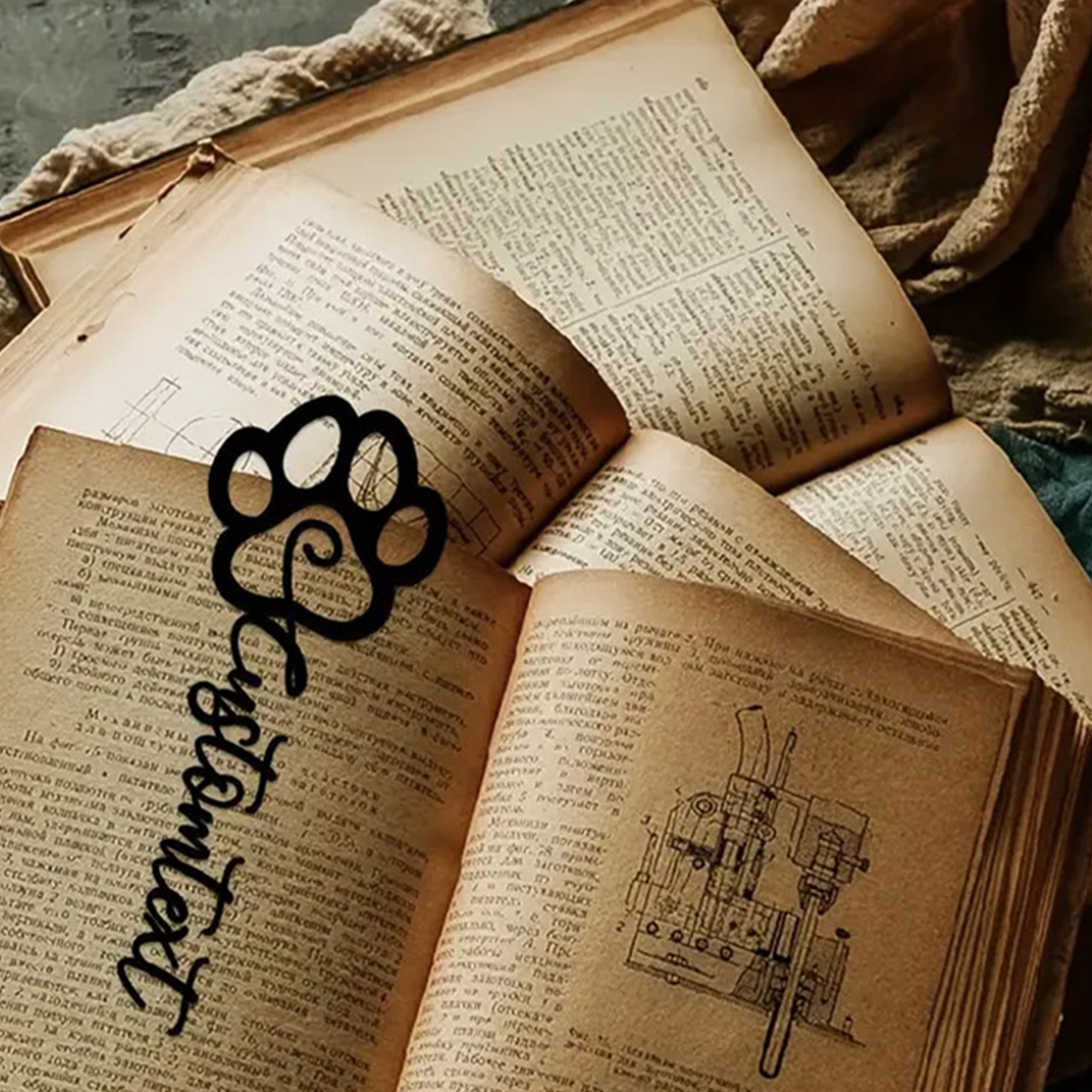 Custom Pet Paw Page Marker